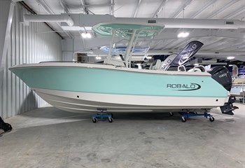 2023 Robalo R230 Seafoam/White Boat
